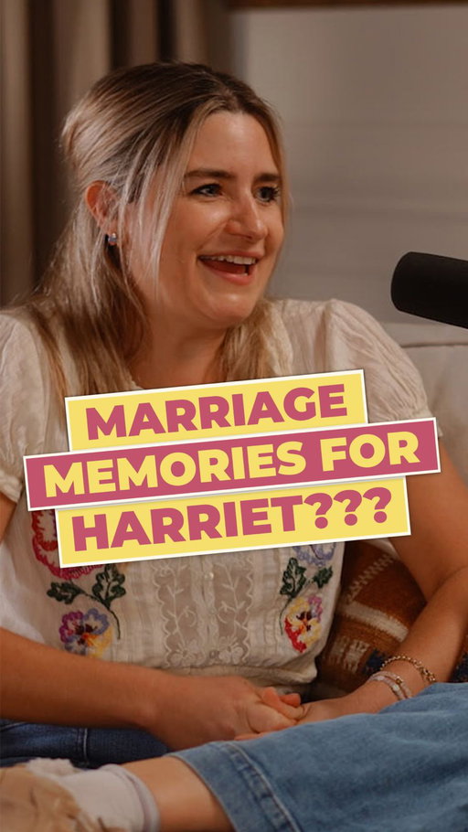 Chris and I are reminding Harriet of the horrors of married life 🫠
Sorry again, Harriet 🤣

#shaggedmarriedannoyed #podcast #married #couple #marriage #podcasts