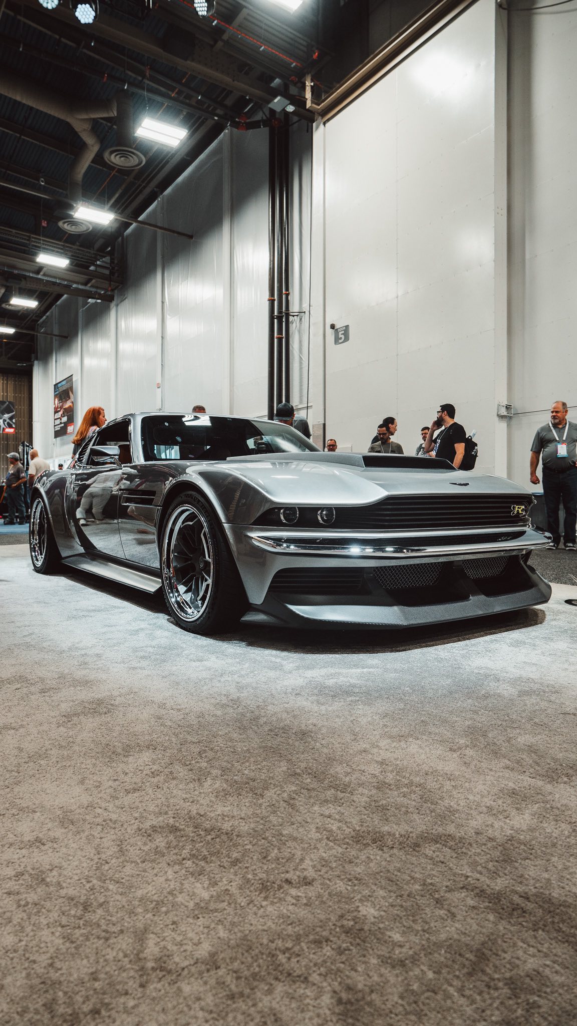 This 1971 Aston Martin DBS Build is WILD 👀
#cars #sema2025