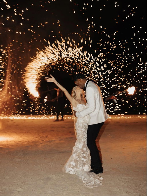 1 year married, 6 years together🤍 Happy anniversary to my best friend❤️ @twonbrady_