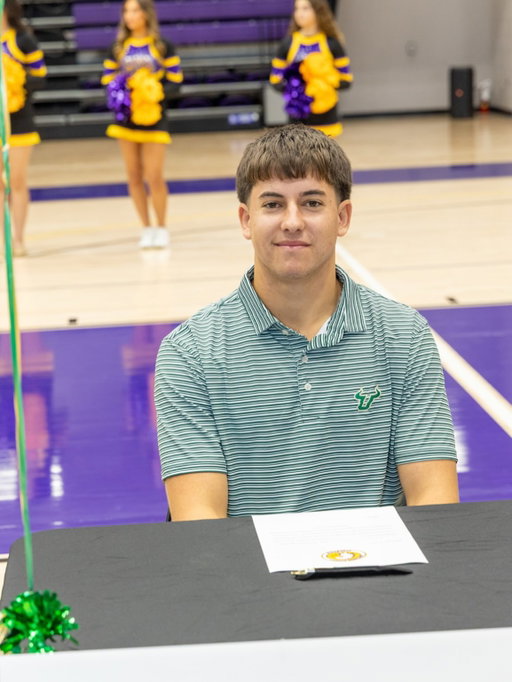 Today our school and our program, are celebrating the signing day. We are very proud and happy to congratulate our student athletes Maximilian Irving  @maxxaua_  on his commitment with the University of South Florida.  Let’s go Eagles let’s go Bulls.