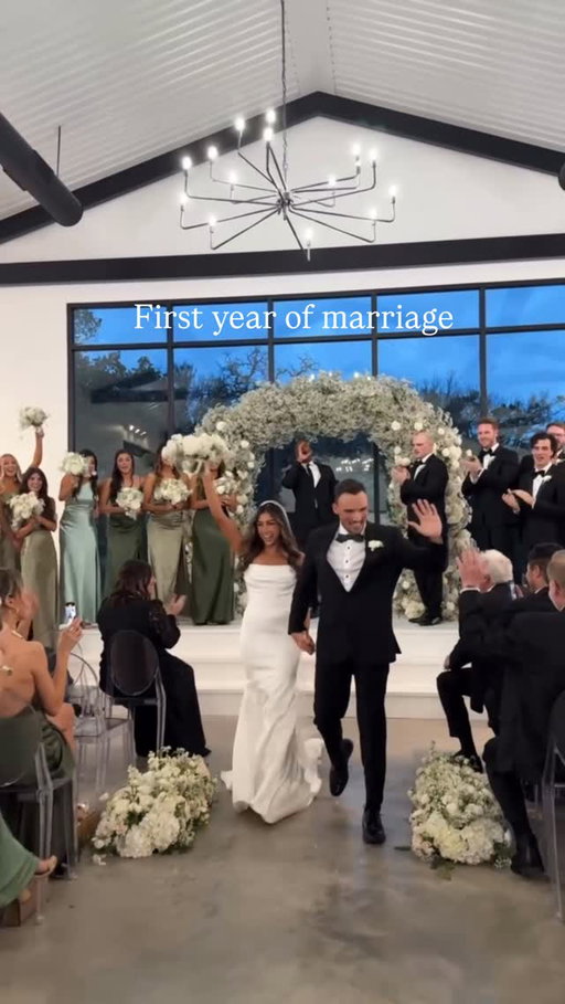2 amazing years of marriage with my best friend & many more to come! 🤍 We’ve learned so much and believe when you keep God at the center and always try to find ways to love, serve, & honor one another, your marriage will flourish! 

I love you @kalebward_ ! Best decision marrying you!! I love my life with you 🤍🥹

#marriage #anniversay #godlymarriage