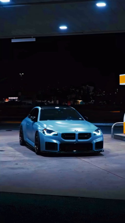 When the late-night pit stop feels like a movie, it’s natural to take a couple of shots. 🎥🤩 #PullUpAtShell

📸: @bearded.m2