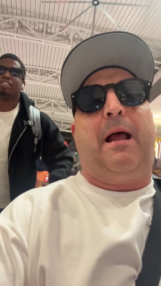 Vegas we got cheeeee! Stop saying you don’t know we’ve got a show tomorrow at Wise Guys Comedy club Las Vegas, Nevada! 7:30PM, get ya tickets!
