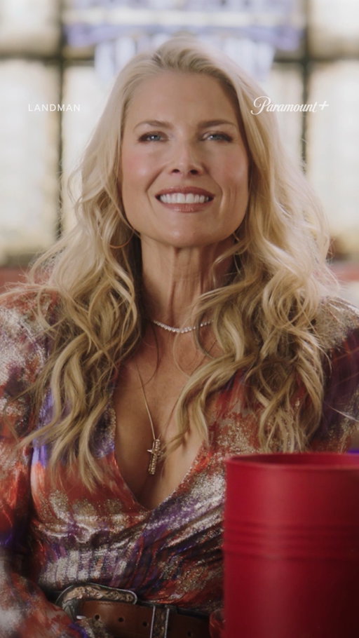 How are they not related IRL? @alilarter and @michellerandolph are back in this episode of Digging Deep. #Landman #LandmanPPlus