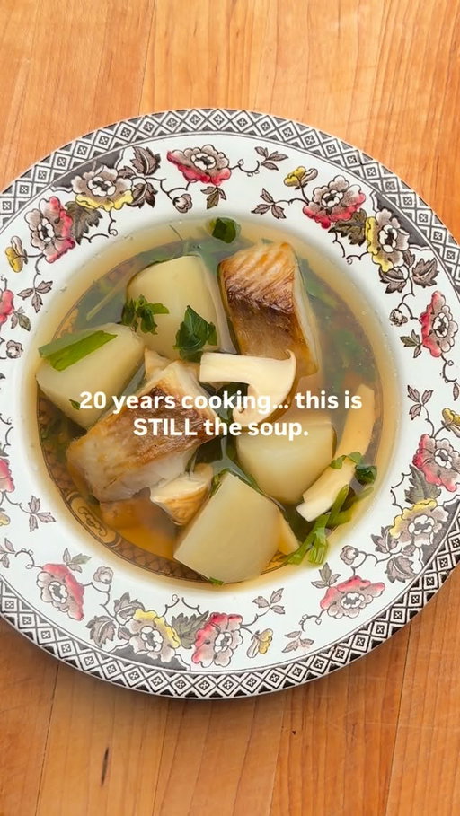 Light, clean, and stupidly good Japanese soup#
Tender turnip simmered in seasoned dashi, a little matsutake aroma, fresh greens, yuzu, and a broiled piece of black cod right on top. Simple technique, big flavor.

Perfect for cold nights or when you want something comforting but still refined.

Recipe is in the video or comments, save it for later.

#cooking