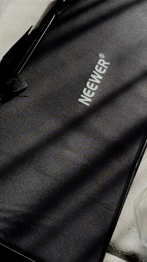 Let me tell you what this product can do for you. 💫 @neewerofficial @neewer 

1. You will take the highest quality video and photos!✅
2. You can also create a colorful background for your streams. ✅
3.If you’re a content creator, it will help you get noticed and make your videos more watchable. ✅
4. It has more than 10 functions ✅

5. What are you waiting for? Ordering! 😆💫😄🙌

#neewer #neewerringlight