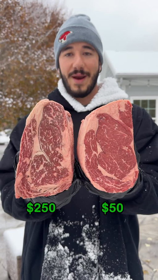 Prime Rib Comparison 🥩 USDA Choice prime rib versus an Australian Wagyu prime rib… the results may shock you 😂
I cooked both of these with no butters, just straight up meat and seasoning. Smoked them at 225F until they hit about 125F and carried up to 135F while resting. 
#primerib #steak #holidayrecipes #thanksgiving