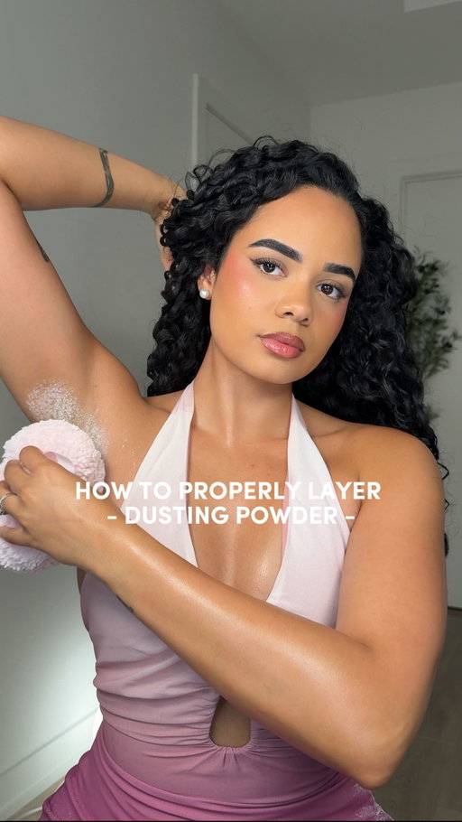 This dusting powder hack will have you turning HEADS! 

I’ve been using this routine for a while now and every time I step out of the door I get at least two compliments even after 8h. This layering is also perfect for the girls who wanna smell like a vanilla coconut sugar cookie 🍦🍨🥥

@josiemaran 
@lushcosmetics 
@henryrose 
@loccitane 

#bodycareroutine #dustingpowder #bodycare #howtosmellgood #scentlayering