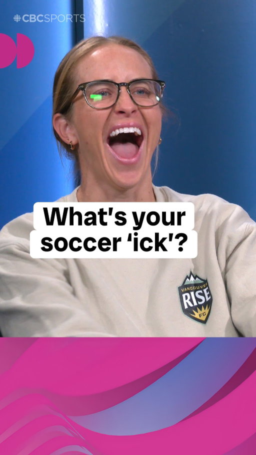 “You know it’s true, that’s why you’re laughing” 😂

@northernsuperleague final players tell us their soccer icks ⚽️🤢