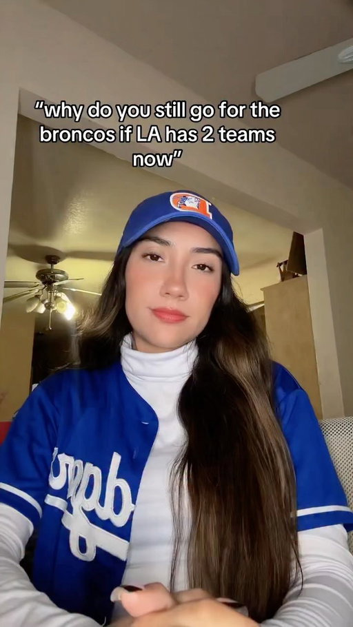 it’s bronco country 4 life 🗣️🧡💙 been a fan since i was 14 years old and wouldn’t change a thing 🥹 
•
•
•
#broncos#sports#sportspodcast#sportsydesmadres#football#nfl#broncosfan#broncoscountry#db4l#denver#sportstiktok#broncosnation#broncosfamily#nationalfootballleague