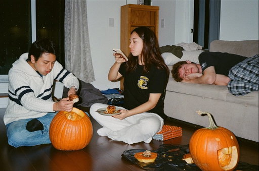 Halloween 2025

I spent the day working a 9h shift. Got to spend the night with my love and new friends, baking cinnamon buns, watching “Coraline” and “The Night Before Christmas”, and carving pumpkins as fast as we could so we could go to bed before 2am because I had work the next morning.

The pumpkin layout was seen next to @birdsandbeanscafe after I left work on November 1st, reminding me of all the people who celebrated Halloween around the neighbourhood.

Dev & Scan: @graination_official 

#ultramax400 #photography #film #filmphotography #fall #autumn #cozy #cinnamonrolls #hallowen