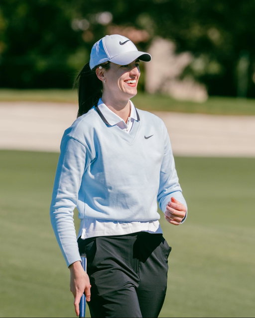 went golfing with my friends🩵

📸: @brilewerkephoto