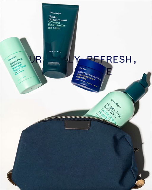No fuss. No frills. Just good, clean skincare.

That’s the idea behind our essentials for the guys: powerhouse formulas for anyone who wants great skin without the guesswork. It’s that simple!