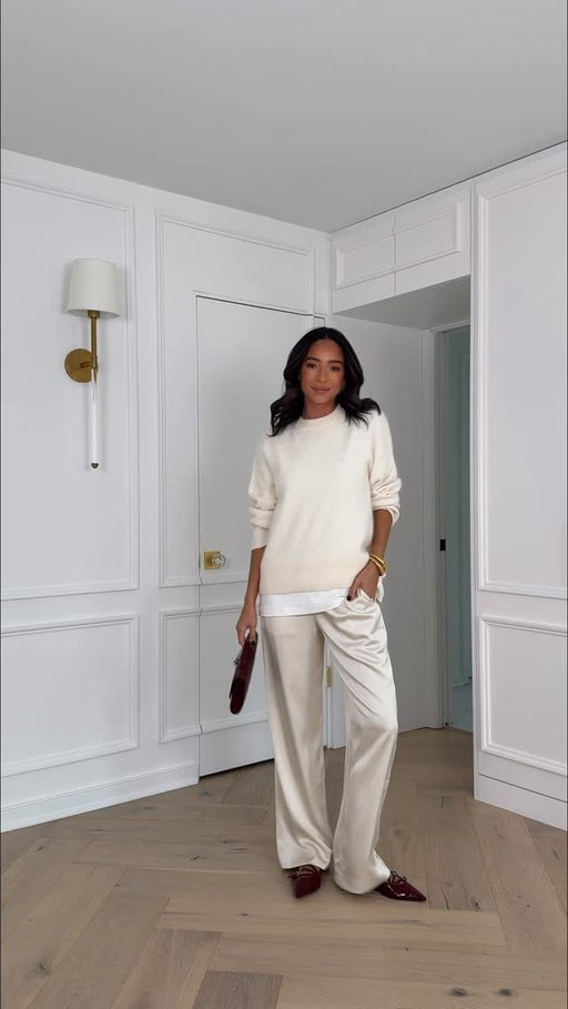 5 Days of Thanksgiving Outfits 🤍 Day three! This is one of my favorite elevated chic outfits for the holiday season. The monochrome winter whites are so elegant but the oversized t-shirt and pull on satin pants keep this feeling casual and comfortable for thanksgiving! This look is from last year, but you better believe you’ll be seeing it again this holiday with the bump 🥰

Type “THANKSGIVING OUTFIT” for outfit links and sizing info 🫶🏽

#thanksgivingoutfit #holidayoutfitideas #winterfashiontrends #winteroutfitideas #winteroutfits #aritziastyle