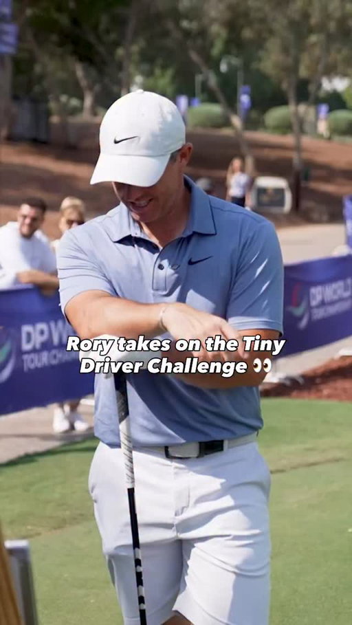 Rory uses one of the smallest drivers in the world 👀
#DPWTC | #RolexSeries