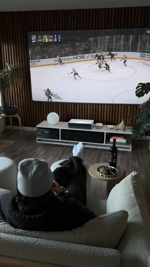Game day calls for something bold, on the ice and in your glass. 🍷

Whether you’re cheering for every shot, save, or sip, make it a night worthy of the Canucks with Black Sage.

Black Sage Vineyard, BC wine, Vancouver Canucks, bold red wine, game day wine, Okanagan Valley winery, Canadian wine brand
