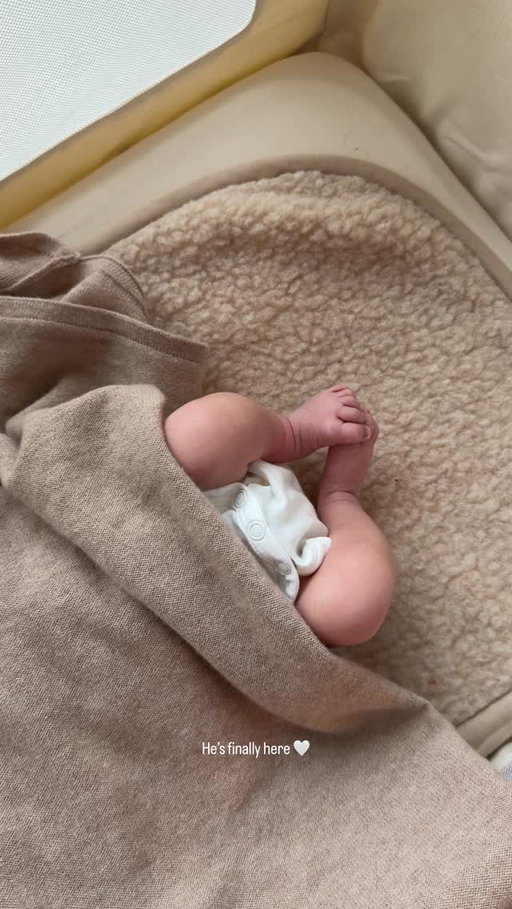 We’ve been dreaming of you our whole life. Welcome to the world, Idris 🤍🩵 

12/11/2025 

#newborn #babyboy