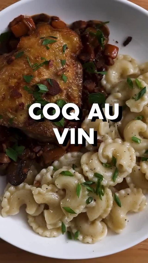 The perfect fall meal? Cozy, rich, and comforting: Coq au vin. Shout out to @challengebutter for always elevating the dish.