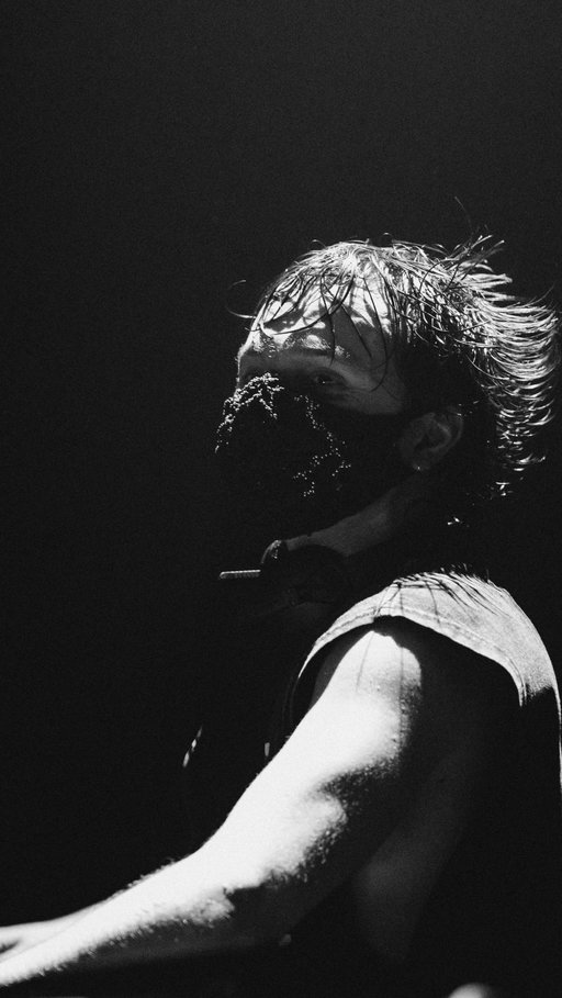 Ferocious. Feral. FACE II FACE for one final time.

@ihatemodels1 dropping @djg2g’s dark and pounding edit of Linkin Park’s Faint. Techno that absolutely devours.