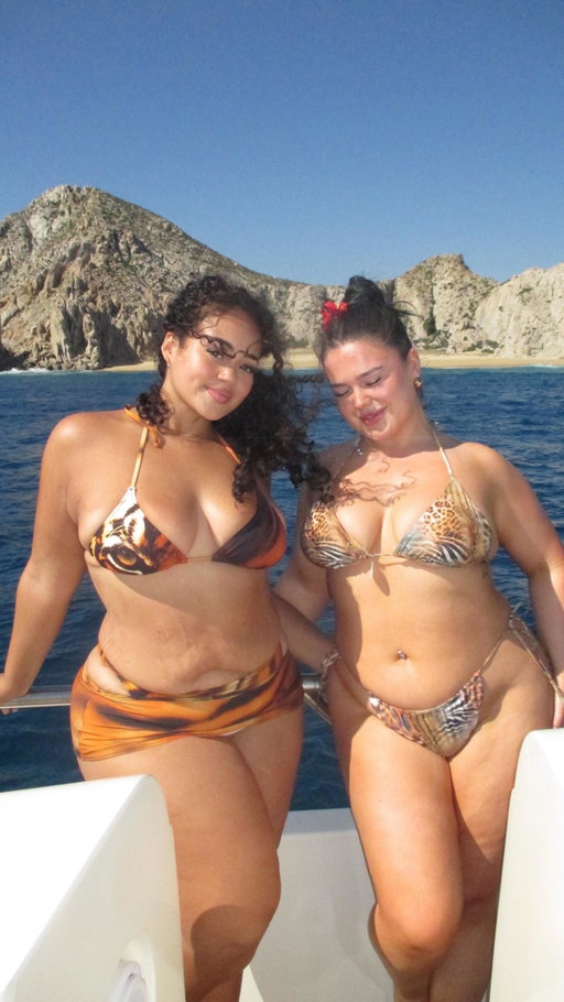 Cabo’s finest duo 🌅👯‍♀️