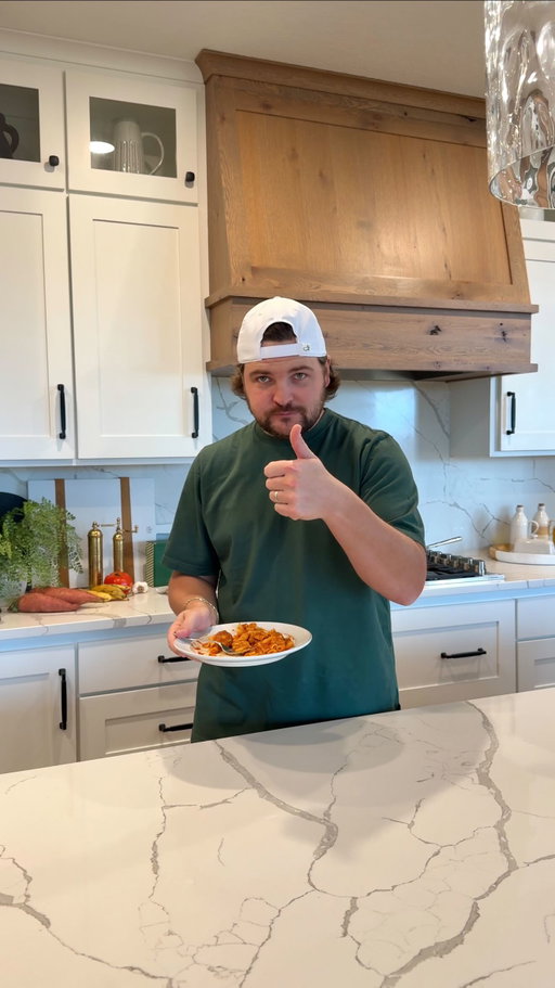 #ad @mariecallenders_ Chicken Parmigiana Bowl scratch-made Marinara sauce, totally delicious and half the price of eating out.