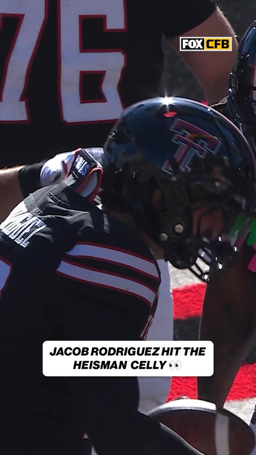 Linebacker Jacob Rodriguez with his FIRST CAREER OFFENSIVE TD for @texastech_fb ‼️