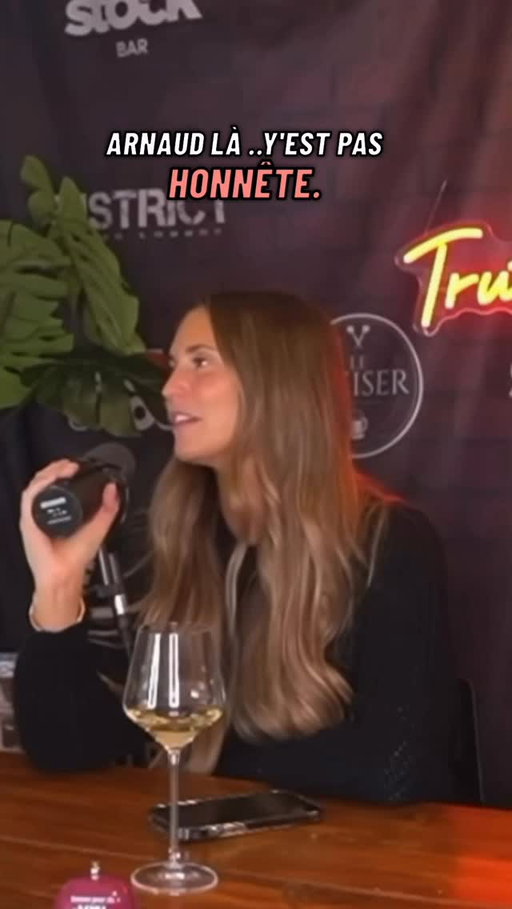 Le plot twist qu’on n’avait PAS vu … 👀

@catherinet.od_officiel avoue qu’elle connaissait déjà Arnaud… pis qu’ils avaient déjà eu un p’tit flirt avant OD 👀🤯
… et pourtant, ça n’est JAMAIS sortie! ☕️

Le tea complet est dans l’entrevue 👇
Lien dans ma bio! 🎥✨

#OccupationDouble #ODChypre #CoupleChouchou #TeaTimeQC #PourToiQC #Pourtoi #Qc #Quebec #Entrevue #TruthorDrink