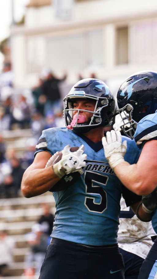 Matt ran WILD today 😤

113 yards and a touchdown on his senior day!

#GoToreros x @mattcolombo_