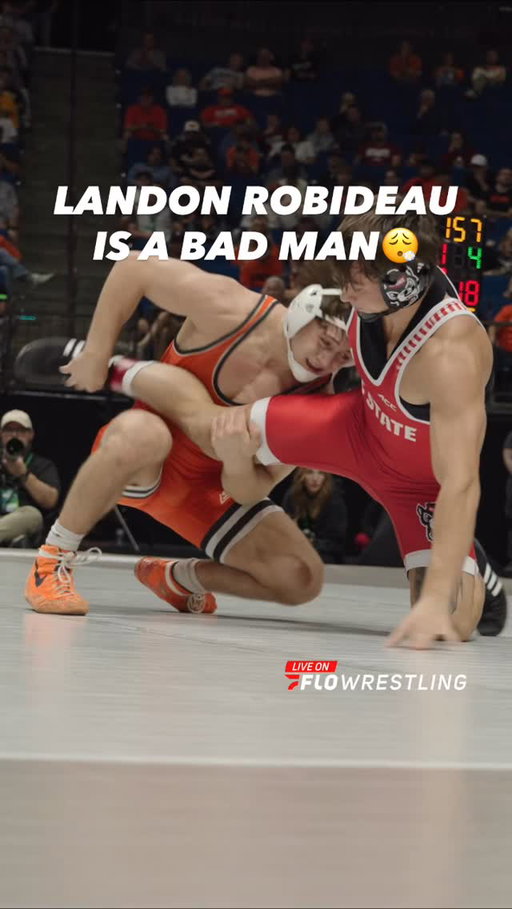 Landon Robideau defeated two-time bloodrounder Jackson Arrington 8-2 in the quarterfinals of the National Duals Invitational presented by Paycom! #NationalDuals