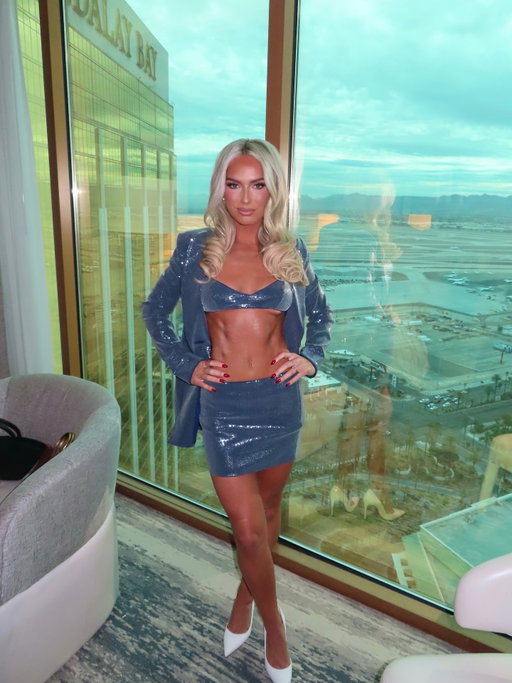 Bravocon day one & outfit one in the books ❤️‍🔥 @bravotv
