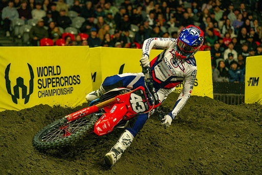Vancouver 🇨🇦 
I had a blast. Track was gnarly. Need to start better to be on the box. Riding well, time to put it all together. P4
Thank you @moto_concepts_racing @honda_racing_us