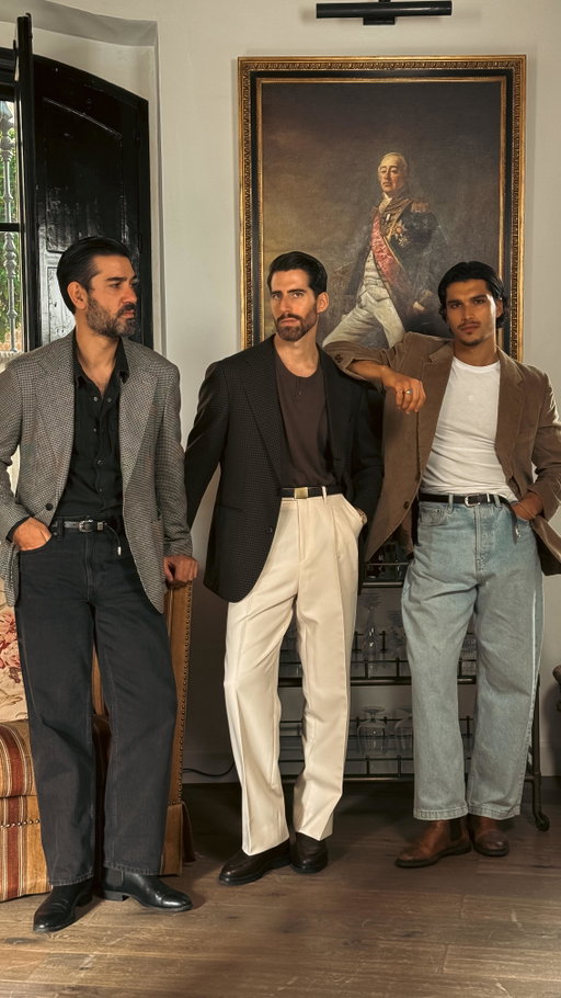 The crew got together! An intense weekend of work, but when you’re with friends, it’s also fun. 

#modahombre #friends #menstyle #outfitinspiration #models #shooting #menfashion #sprezzatura