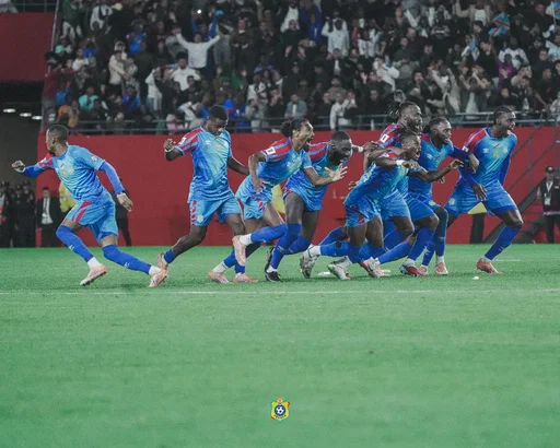 🎉 CÉLÉBRONS LA QUALIFICATION ! 🇨🇩🔥📷

Les Léopards l’ont fait !

Après un combat acharné, une séance de tirs au but pleine de sang-froid et un courage exceptionnel, la RDC décroche sa qualification ! 🙌🔥

📸 Des images qui resteront gravées dans l’histoire, des sourires, de la fierté, de l’émotion… 🇨🇩💙💛❤️

La suite appartient aux héros. ✨

#Mondial2026 #AllezYLesLeopards