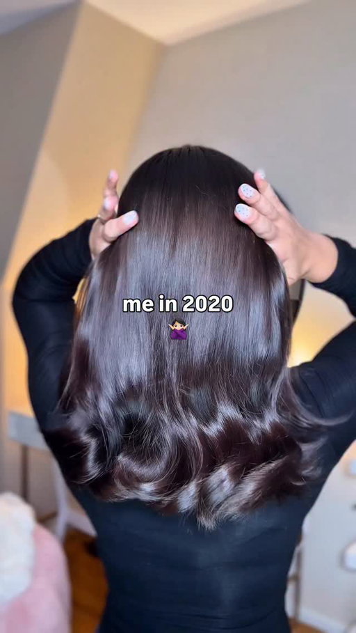 2020 at it again with the cringe hairstyles 

#hairtutorial #hairinspo #halfuphalfdownhairstyle