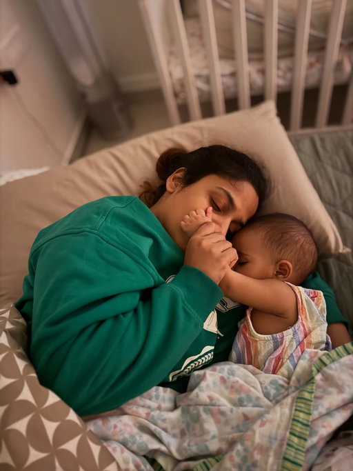 8 months old already! 🎈🥹
From being extremely scared to hold you in my arms to cuddling up with you… that’s my milestone with you for 8 months! My baby girl… my heart is always full when I look at you or think of you 🧿