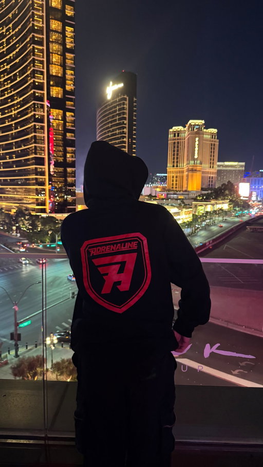 SHOW TIME❤️‍🔥⚔️❤️‍🔥
・
・
@adrenaline_tricking @resortsworldlv 
#tricking #volatricks #18yearsold #極限武術 #トリッキング #アクロバット