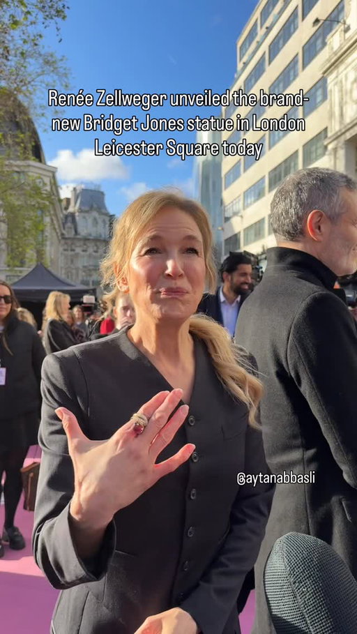 Such an iconic morning in Leicester Square ✨ Today I got to attend the star-studded unveiling of the brand-new Bridget Jones statue, now officially part of the Scenes in the Square trail! @discoverlsq (ad-press invite) 

Renée Zellweger, Leo Woodall, Chiwetel Ejiofor, Sally Phillips and even Helen Fielding herself, the author and creator of Bridget Jones were all there for the red-carpet reveal✨

The statue arrives just in time for the 25th anniversary of the first Bridget Jones film, celebrating one of the most beloved British characters of all time. An iconic leading lady, a symbol of powerhouse women in film, and the first rom-com character to join the trail.

Bridget Jones officially has her place in London history 💙📚🎬 #thingstodoinlondo #londonfilms #londonblogger