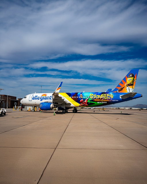 Not your average airplane! 💛

SpongeBob SquarePants just made a grand entrance to celebrate his newest pirate adventure in @spongebobmovie, only in theatres December 19th!