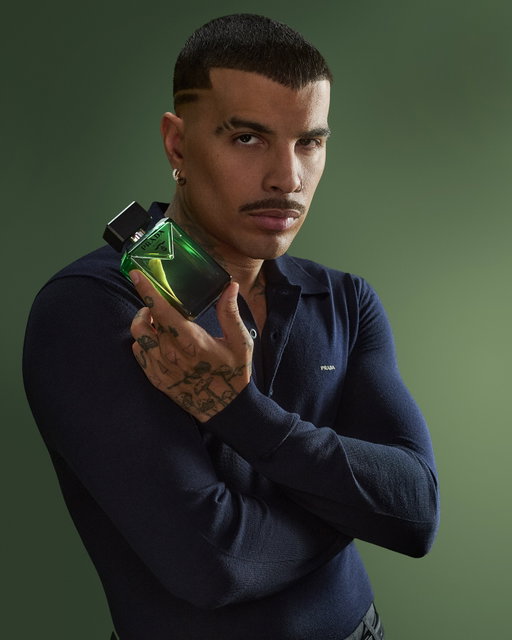 This Holiday season, leave a lasting impression with Paradigme, echoing the distinctive modern spirit of Prada Fragrance Ambassador Rauw Alejandro. 

@rauwalejandro 
#PradaBeauty #PradaFragrances