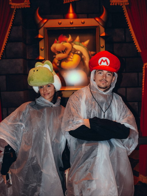 Mario loves Yoshi