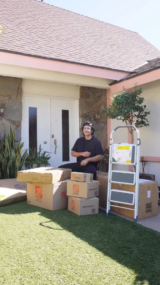 #ad Les compré a mis padres algunas cosas esenciales para la casa. Sé que ellos no se esforzarían por comprar esto, pero como su hijo mayor y sobreprotector tuve que intervenir 😀 Usa el enlace en mi biografía para comprar cualquiera de los productos en mi video. Entrega rápida y gratis, sujeto a disponibilidad @homedepot #homedepotpartner #holiday