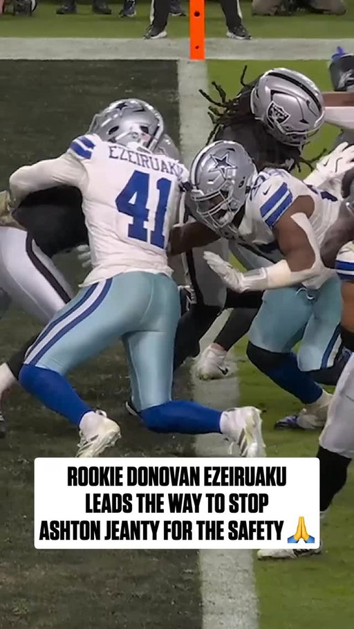 Wrecking the play 😤

DALvsLV on ESPN/ABC
Stream on #NFLPlus and ESPN App