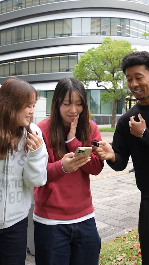 I asked strangers in Japan to confess to their crush for 10,000yen!!

Full video is up on YouTube: JESSEOGN

#japan #japaneseculture #confessions