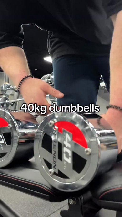 This was way to ez 😈

#gymmotivation #gymtok #fitness #bodybuilding #motivation #gym