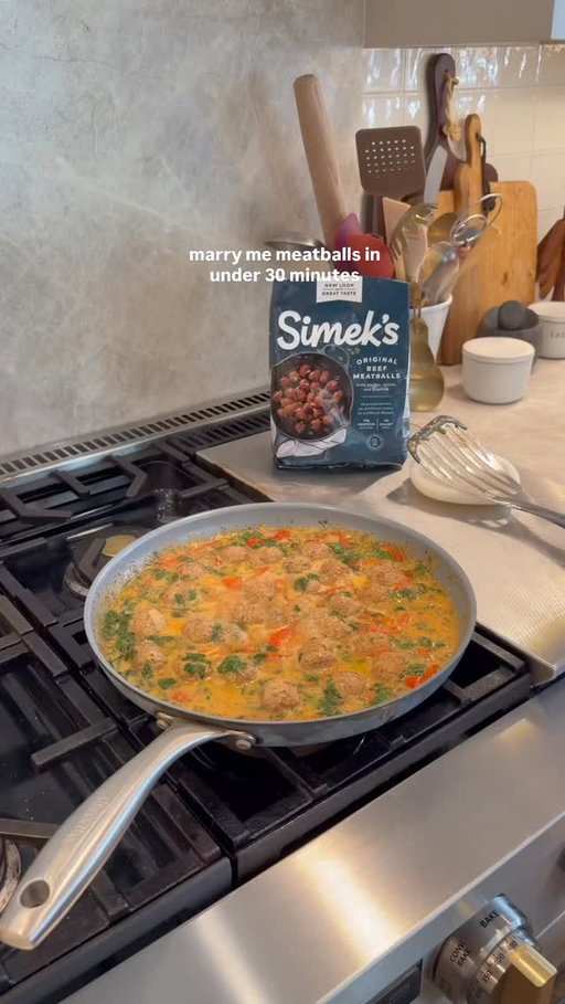 MARRY ME MEATBALLS 🧡

dinner ready in under 30 minutes using @simeks original beef meatballs! these are a great high quality option to have in your freezer for busy nights and are free from preservatives, artificial colors and flavors 👏

ingredients:
-1 bag (oz) @simeks beef or turkey meatballs 
-1 yellow onion, finely chopped 
-1 cup cherry tomatoes, halved lengthwise 
-3 to 5 cloves garlic, roughly chopped 
-1 cup bone broth 
-1 cup canned coconut milk or heavy cream
-2 tsp italian seasoning 
-1/2 tsp sea salt (more to taste) 
-cracked black pepper 
-1/2 cup basil leaves, roughly chopped 
-1/2 cup spinach leaves, roughly chopped
-olive oil for cooking 

instructions:
to a large skillet pan, add a generous amount of olive oil on medium to high heat. add onion and cherry tomatoes and cook until softened. next, add in garlic. once fragrant, add in broth, coconut milk (or heavy cream) and all seasonings. once bubbling, turn the heat down to a low simmer. mix in basil leaves and spinach, and finally the whole package of @simeks frozen original beef meatballs. let those simmer in the sauce on medium heat until fully cooked through (about 10 minutes). serve with rice, potatoes, or pasta! optional, top with a sprinkle of parmesan cheese and enjoy!