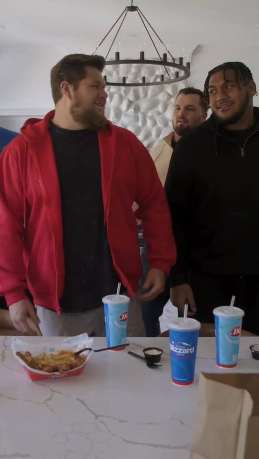 #ad Celly Season is officially here and DQ just dropped the Touchdown Celly Deal: $3 off a 6-piece Sauced & Tossed Chicken Strip Basket with drink in the DQ app (Nov 17–23). Dancing not required, but let’s be honest... you won’t be able to help yourself.

Must create a DQ Rewards account to receive deal; deals may take 24 hours to appear. Terms apply.