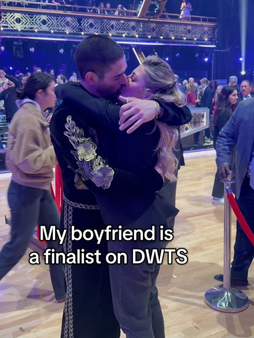 My boyfriend is a finalist. Again. 🥹🥹🥹🥹 what a pure champion. I’m so proud of you @alanbersten. And im SO PROUD OF YOU @elaine4animals!! I have a kiss for you also btw 😂😂😂😂 congratulations you both, you BOTH deserve it so so much. Team Elaine ❤️🫶🏻