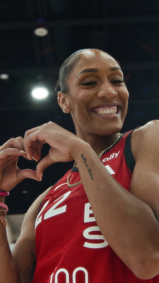 You’ve never seen a celebration like this before. 🫶 👉 🧠 For our new work with the @adcouncil we’ve teamed up with athletes across the sports world to make a new in-game celebration for mental health awareness. 

Alongside our incredible partners at the Ad Council, this work was brought to life through the collective teamwork of @stagwellglobal agencies: 72andSunny, @assemblyglobal, and @hunterprny