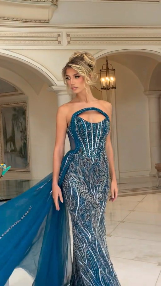 In honor of Miss Universe, this @jovanifashions dress is one I would love to see on stage that stage. Rooting for @nadia_mejia and of course our lovely @missusa! Best of luck to all the ladies living out their life long dream🤍

#MissUniverse #MissUSA #MissWisconsin #MissUSAPageant #MissUniverse2025