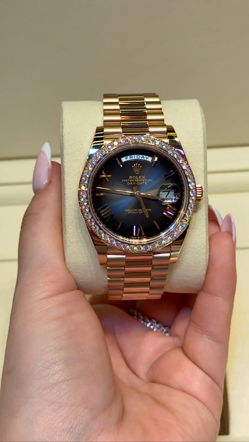 Dated October 30, 2025 😍
40mm factory in Everose Gold